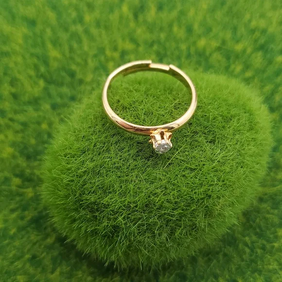 Elegant Gold Tone Adjustable Ring with Diamond Chip Accent R808 - Picture 2 of 2